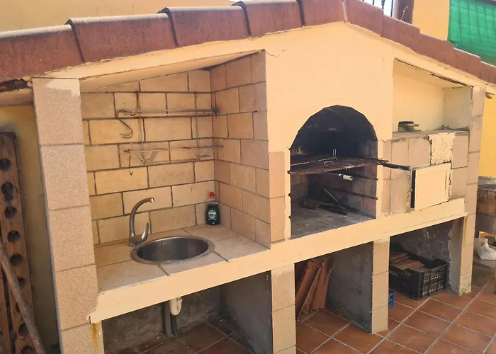 El Castillo Сasa de vacaciones La Adrada